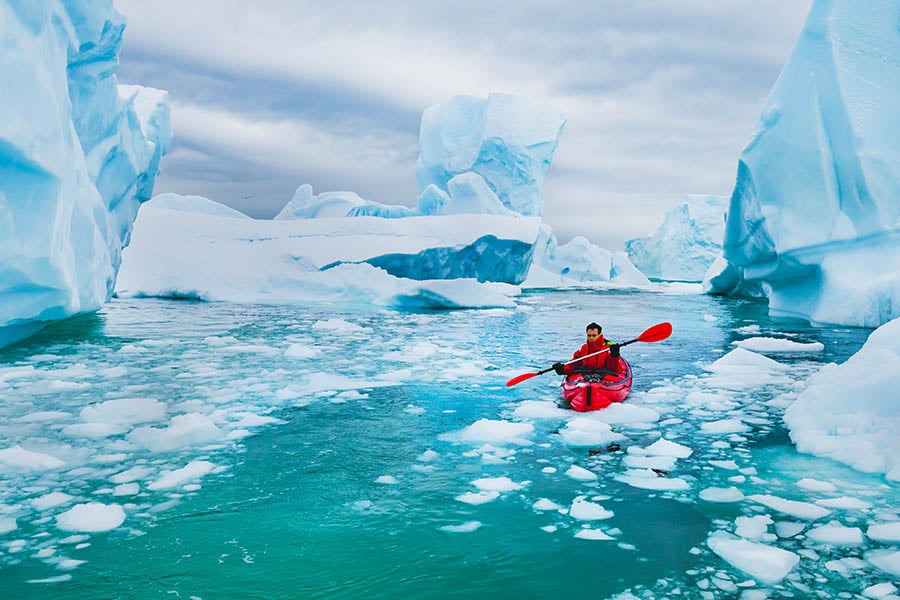 Explore the Antarctic waters by kayak | Travel Nation Explore the Antarctic waters by kayak | Travel Nation