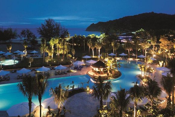 The pool at Shangri-La's Rasa Ria Resort