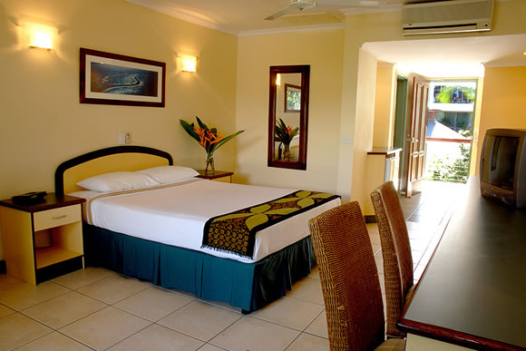 Standard room at Bay Village Tropical Retreat 