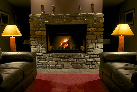 Manakau Lodge - fireplace