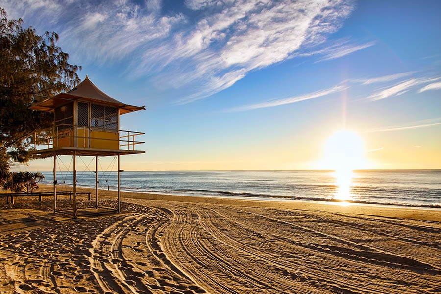 Explore the beaches of Australia's Gold Coast | Travel Nation