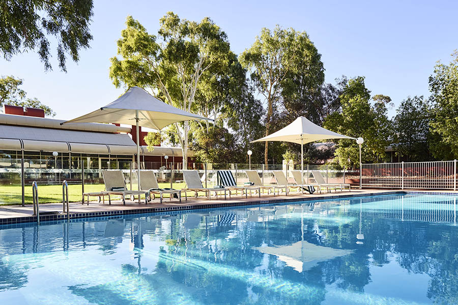 Pool | Desert Gardens Hotel