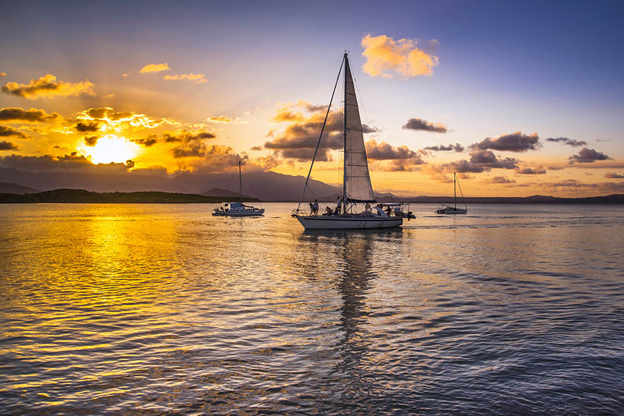See beautiful sunsets over Port Douglas | Travel Nation