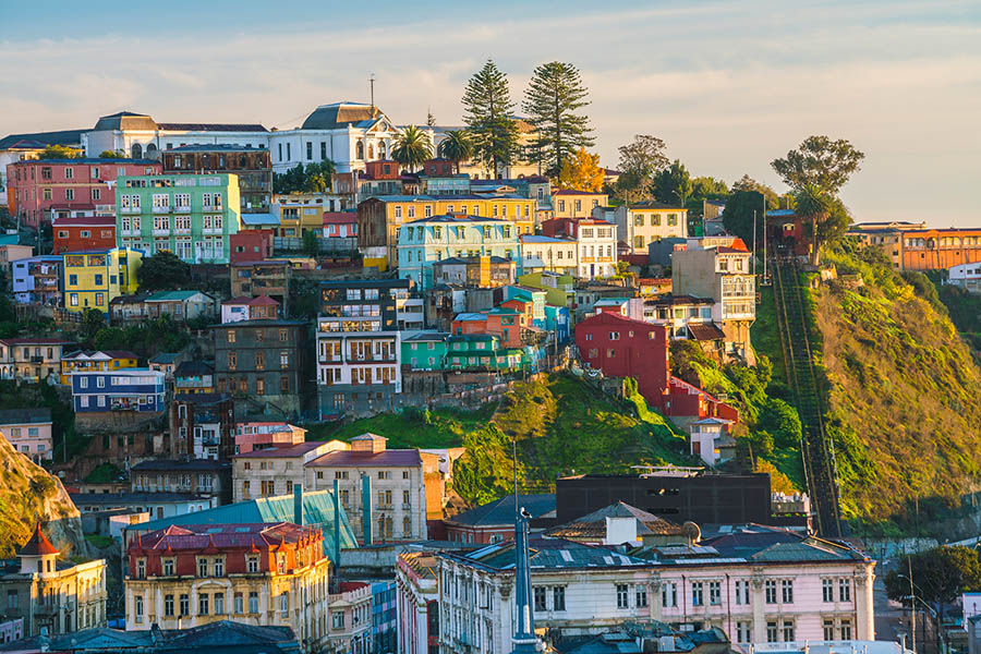 Explore the colourful town of Valparaiso | Travel Nation