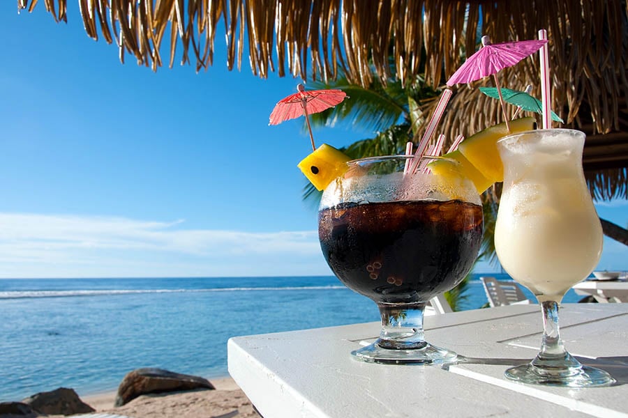 Afternoon cocktails in the Cook Islands | Travel Nation