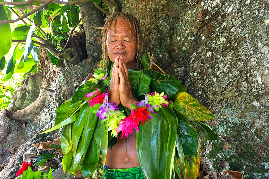 Get a glimpse of local culture on the Cook Islands | Travel Nation