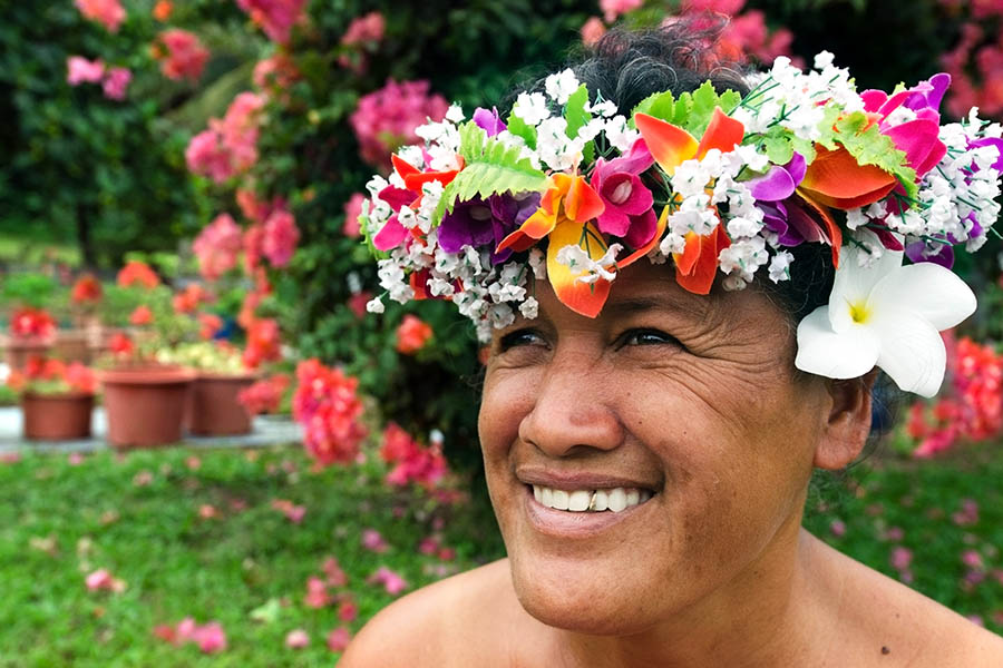 Learn about local Polynesian traditions in the Cook Islands | Travel Nation