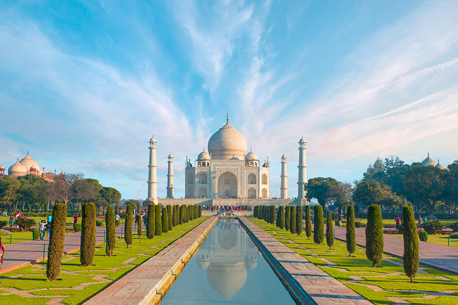 Visit the iconic and mystical Taj Mahal | Travel Nation