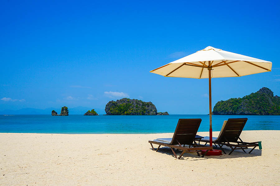 Relax on the beautiful beaches of Langkawi | Travel Nation