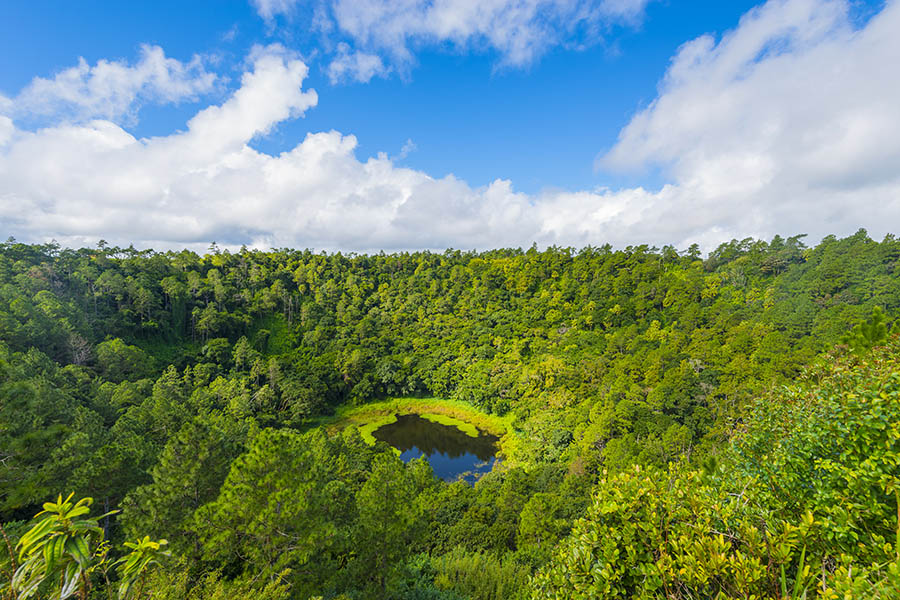 See the extraordinary Trou Aux Cerfs crater in Mauritius | Travel Nation