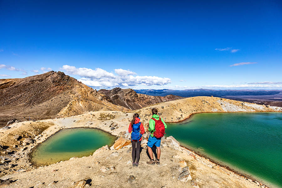 Visit the Emerald Lakes of Tongariro | Travel Nation