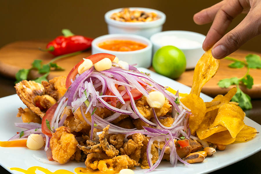 Try delicious local jalea as you travel in Peru | Travel Nation