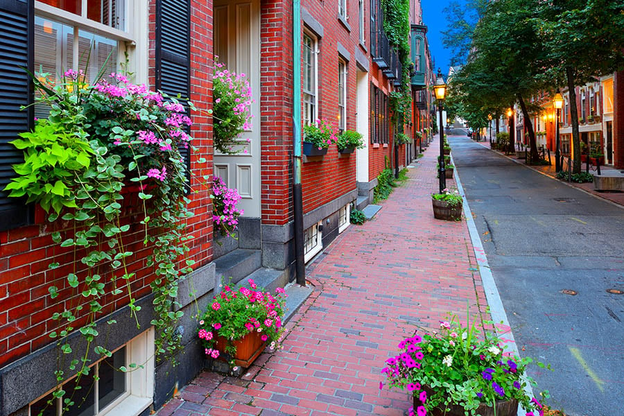Wander through the streets of Beacon Hill, Boston | Travel Nation