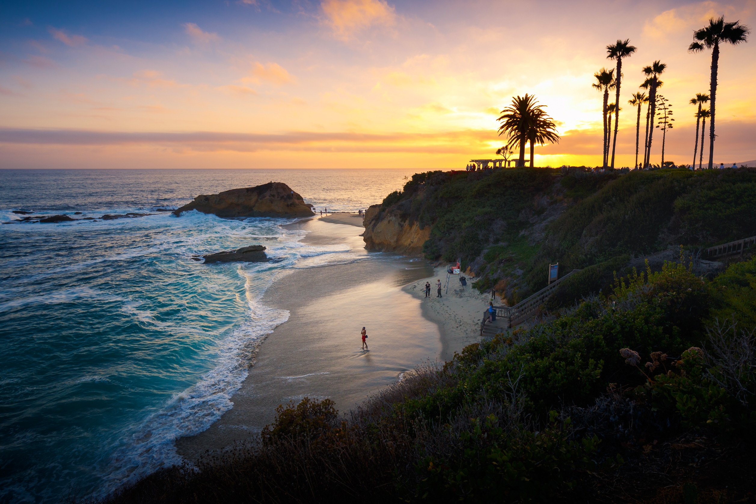 See incredible sunsets on Laguna Beach | Travel Nation