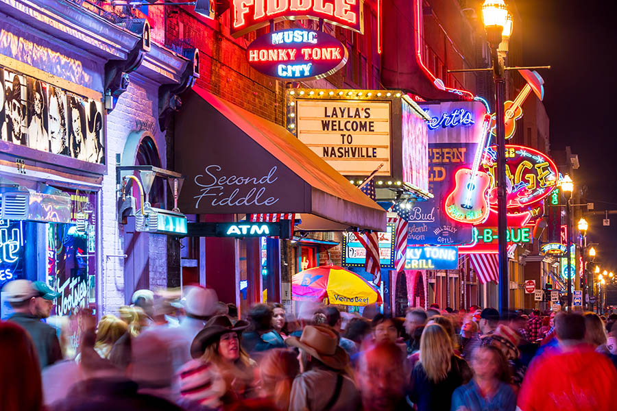 Visit the honky tonk bars of Nashville | Travel Nation