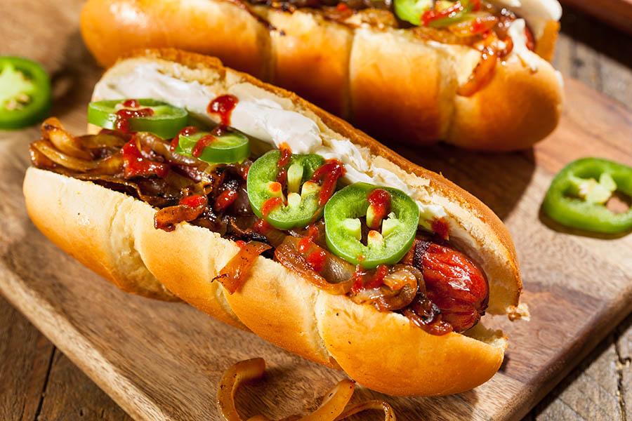 Grab a spicy Seattle hotdog | Travel Nation