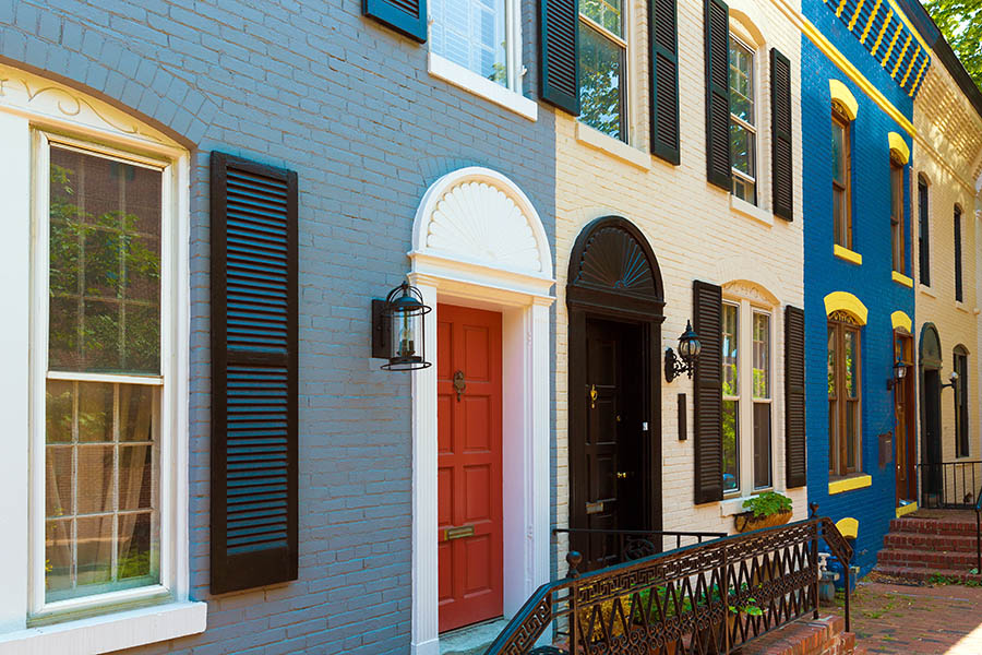 Wander through the pretty streets of Georgetown