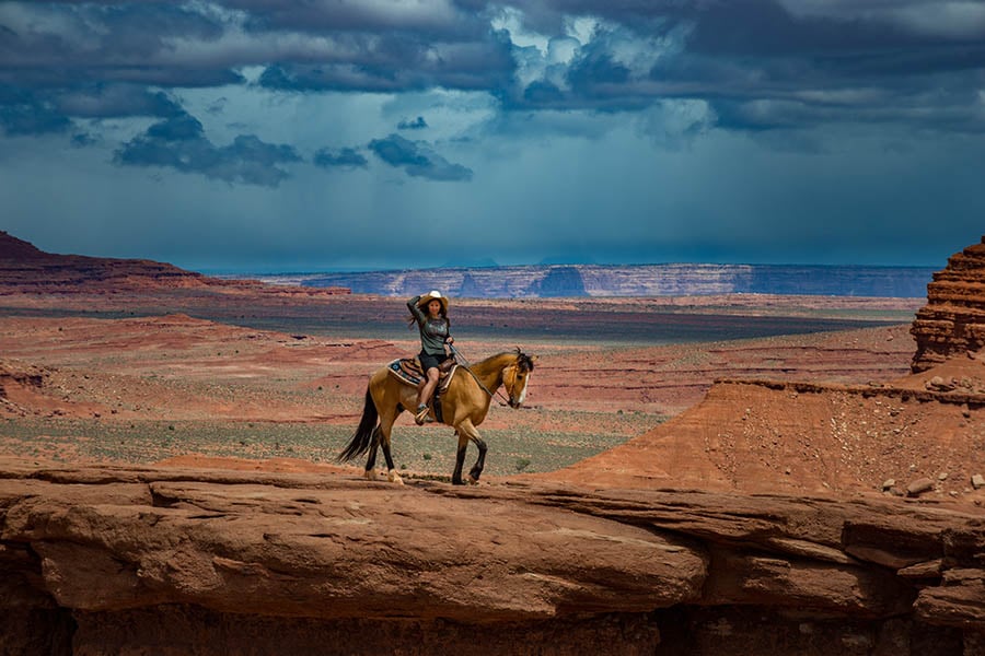 Try horseback riding in Monument Valley, USA | Travel Nation