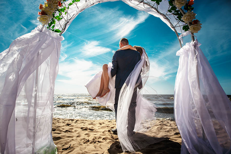 Plan a wedding in Bora Bora, a tropical paradise | Travel Nation