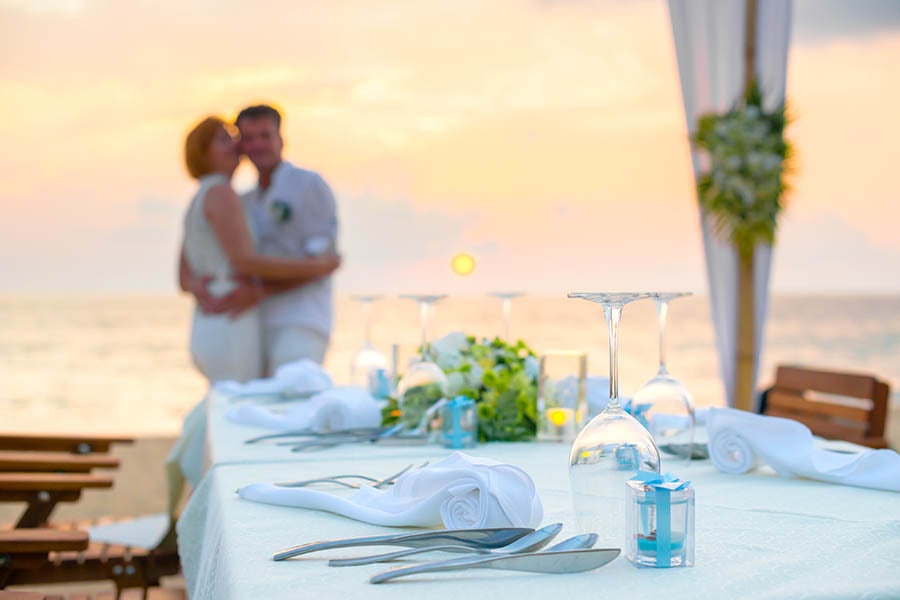 Beautiful settings for a beach wedding reception in Fiji | Travel Nation