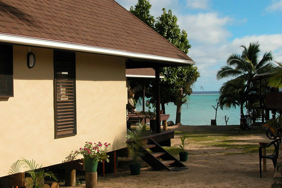 Aitutaki Beach Villas - exterior looking towards the lagoon