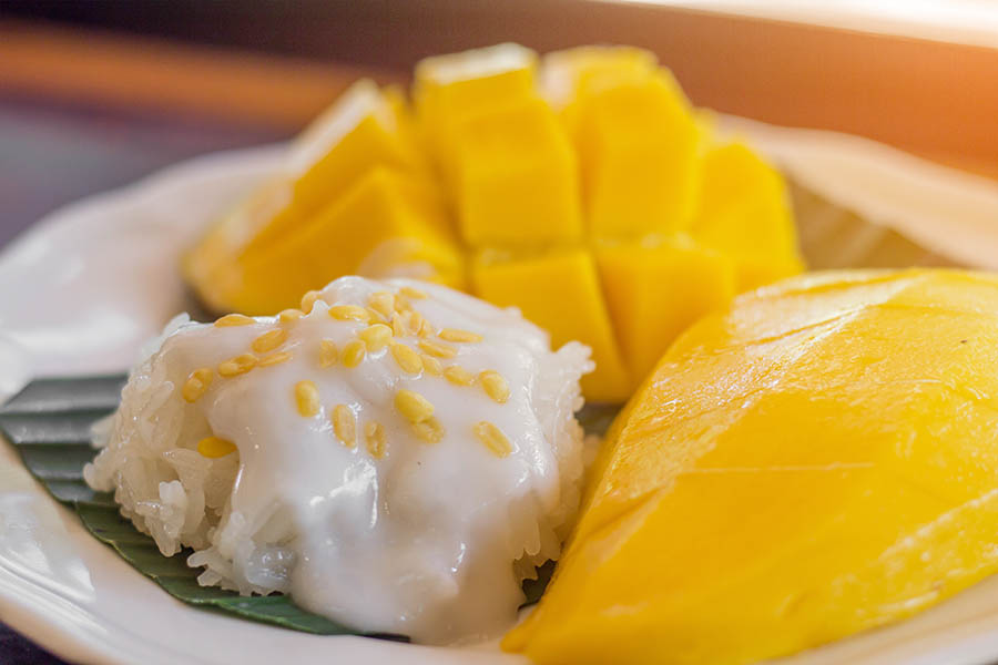 Taste sweet mango and sticky rice in Bangkok | Travel Nation