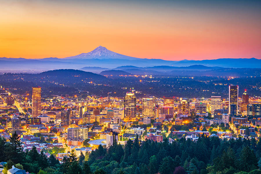 Visit the vibrant city of Portland surrounded by stunning countryside | Travel Nation