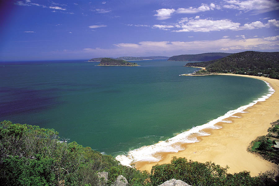 The Bouddi Peninsula and National Park offer pristine beaches and picturesque coastal walks
