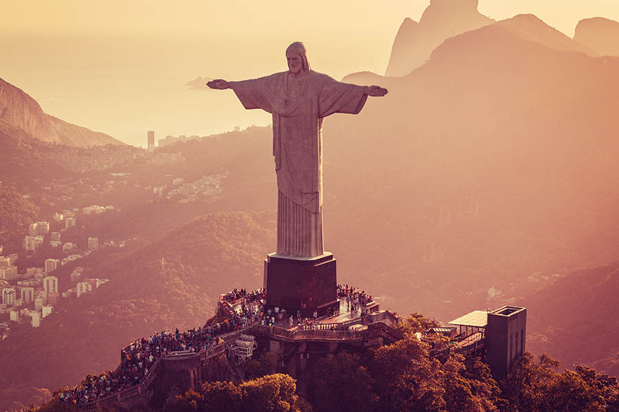 Stand at the feet of the statue of Christ the Redeemer