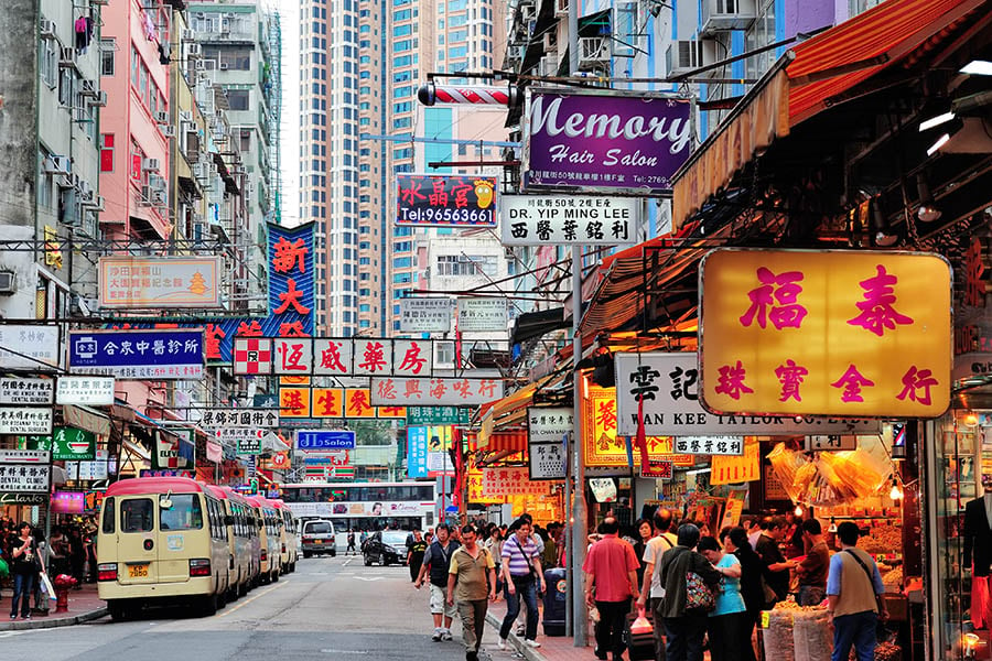 Discover the hustle and bustle of this fascinating city