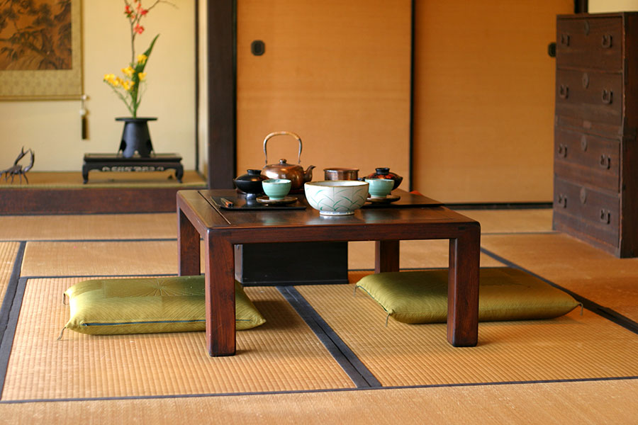 Sample ‘matcha’ (Japanese green tea) in a local tea house