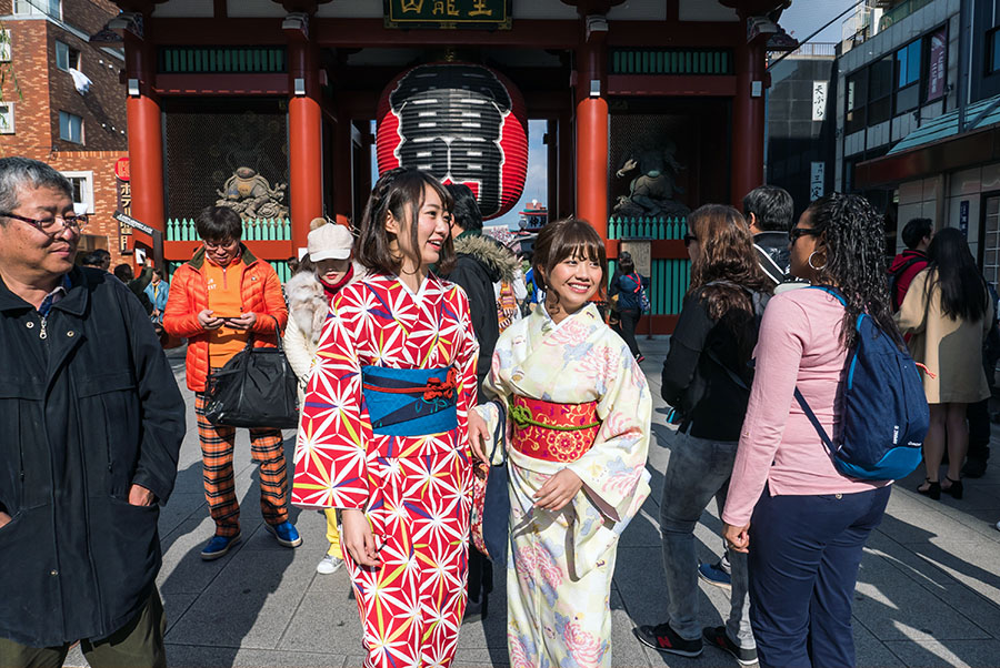 Take a river cruise to Asakusa - Tokyo's oldest Geisha district