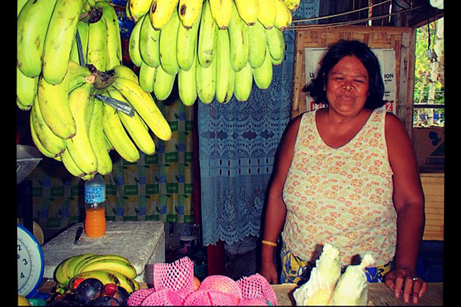 Banana seller, Malapascua Island, Philippines