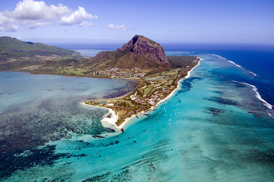 how to travel within mauritius