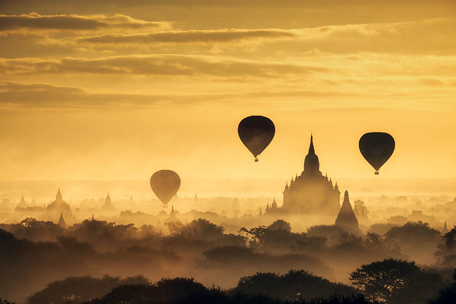 Experience a spectacular Bagan sunset