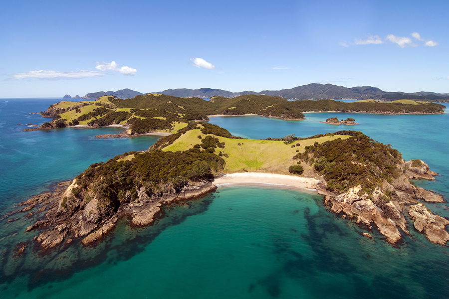 Discover the beautiful Bay of islands