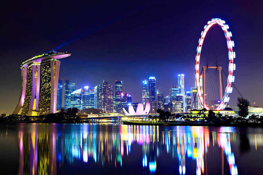 Discover the iconic city of Singapore