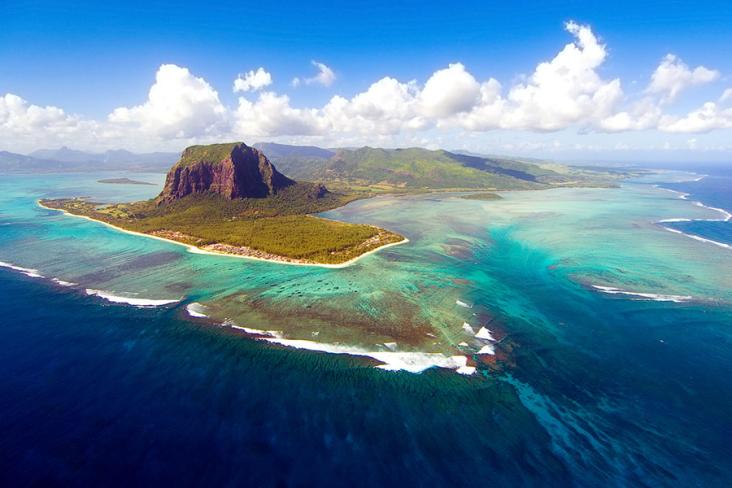 Aerial view of the island of Mauritius