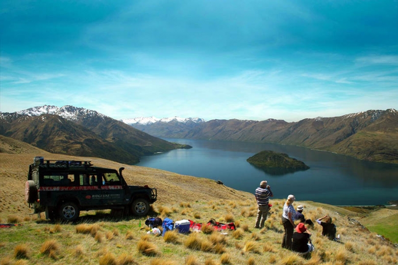 The views of the sparkling Lake Wanaka is nothing short of magnificent