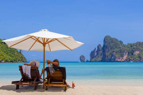 Try some Thai island hopping in total luxury | Travel Nation