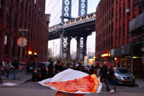 Grab a slice of Front Street Pizza in Brooklyn | Travel Nation