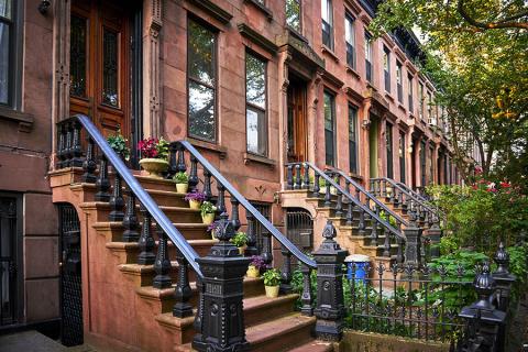 Iconic Brooklyn brownstones in NYC | Travel Nation