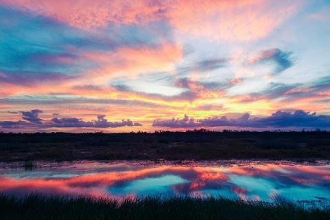 Catch beautiful sunsets along the Bayou in the Deep South | Travel Nation