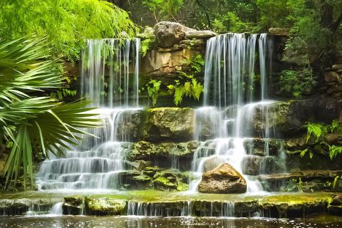 Waterfall at Zilker Botanical Garden in Austin Texas | Travel Nation