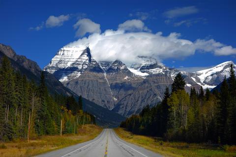 Approaching the more than imposing Mount Robson!