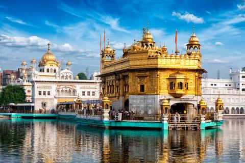 The Golden Temple is open 24 hours a day