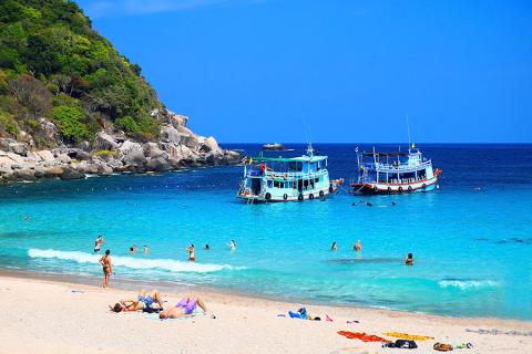 Spend 9 days island hopping round the South-east coast of Thailand
