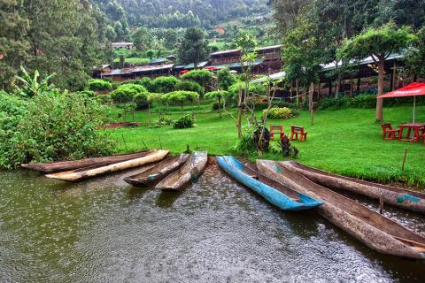 Try out some watersports on Lake Bunyonyi