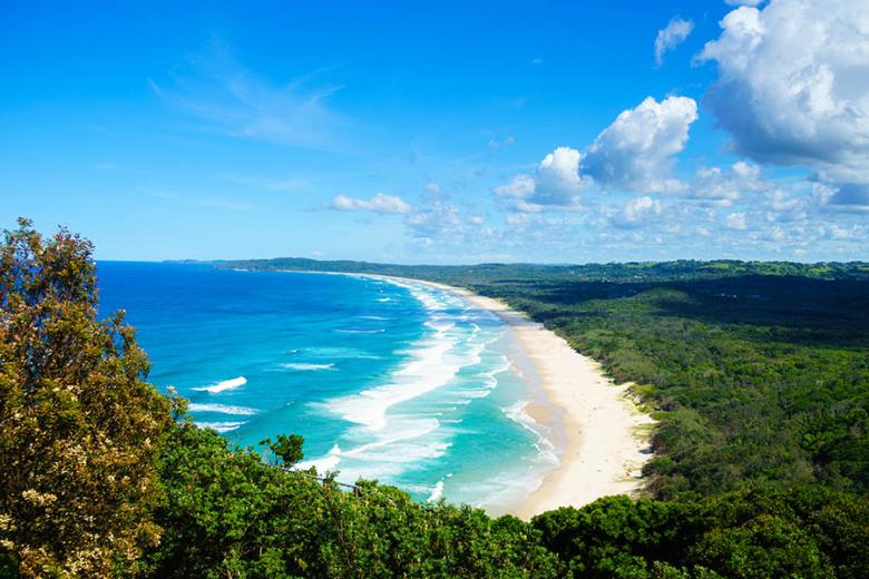 Explore the beautiful beaches of Byron Bay | Travel Nation