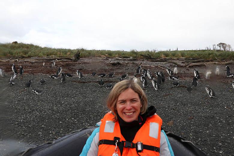 Grainne meeting Magellanic penguins in Patagonia | Travel Nation